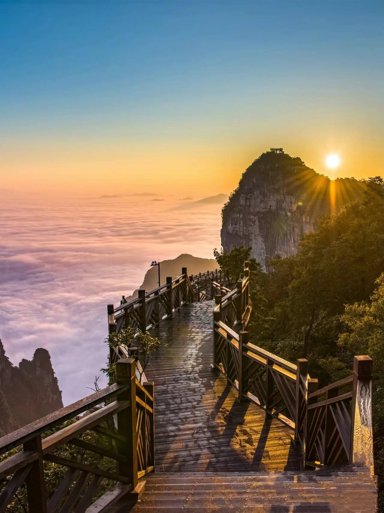 张家界芙蓉镇旅游报价表 ,景点有哪些必看必玩攻略 建议收藏