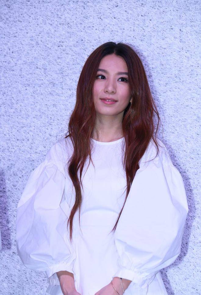 田馥甄,退出泡泡岛音乐节受争议,但不应质疑她的音乐和慈善