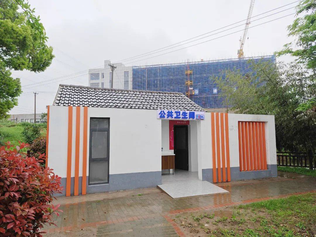 农村厕所还能这样改.