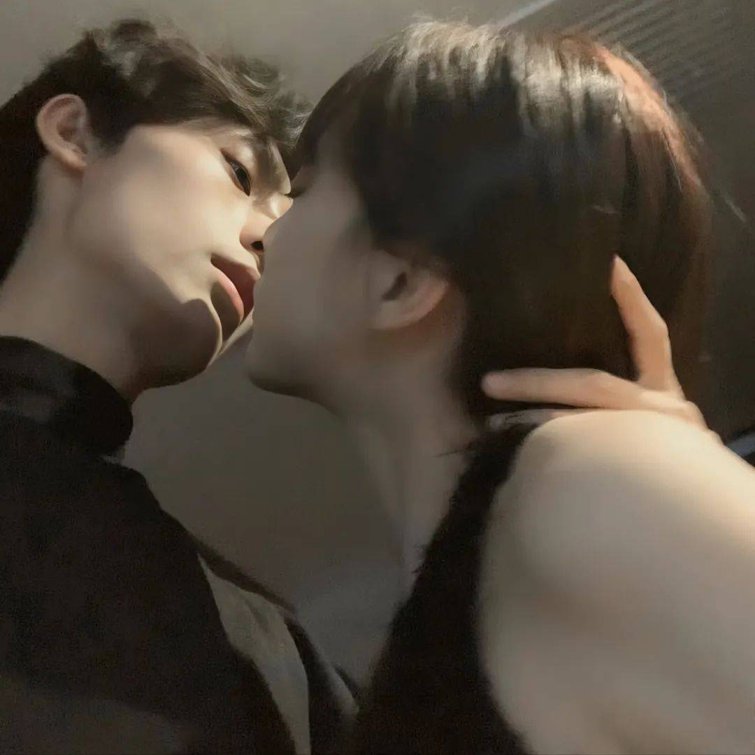 头像|06 02 06秀恩爱专属情侣头像