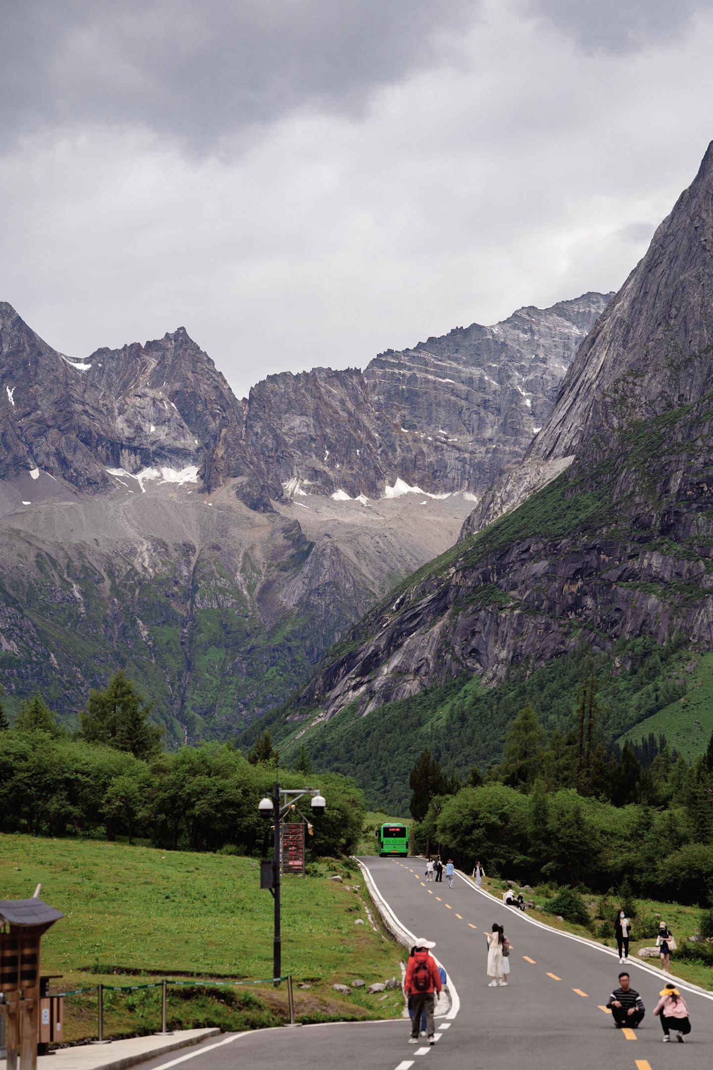 四川峨眉山都江堰旅游景区 ,看完秒懂