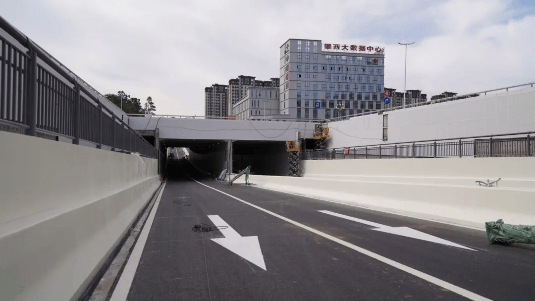 西昌一处下穿隧道通车!