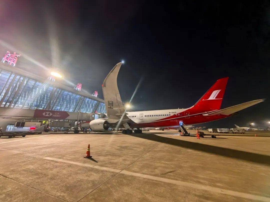 首家开航!东航全新直飞航线"上海—马赛"7月2日首航