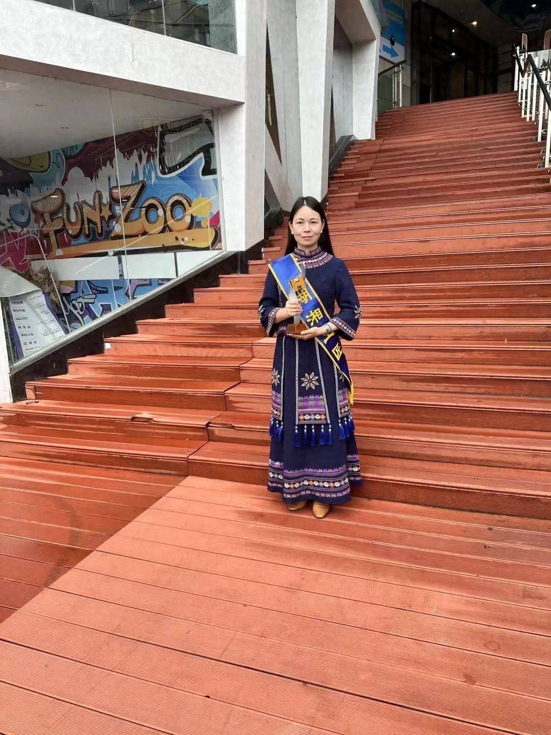 江永县女书习俗传承人胡欣入选第二届湖湘工匠