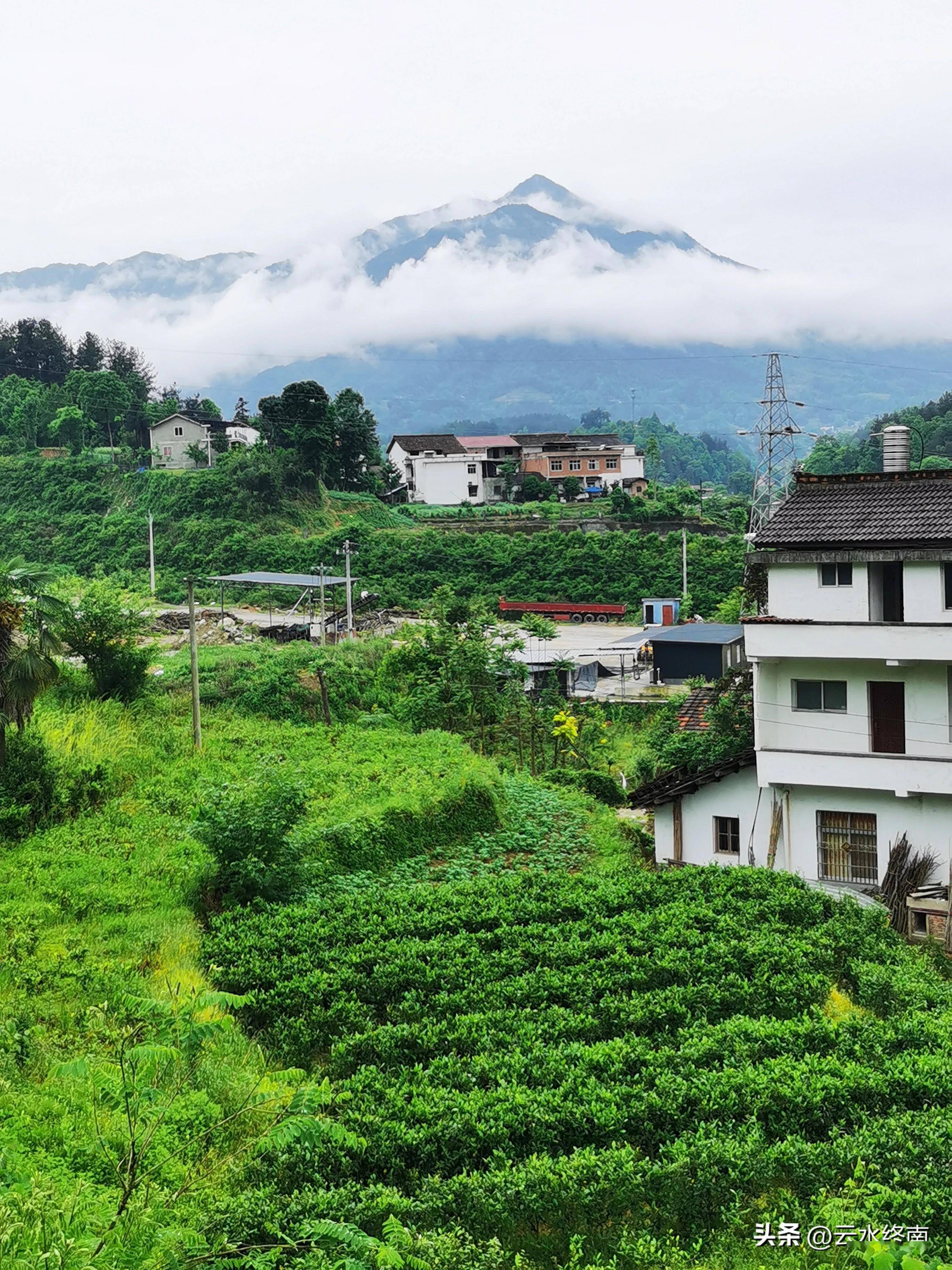 川陕交界的一座山两省分占一个5a两个4a景区还是古蜀道一部分