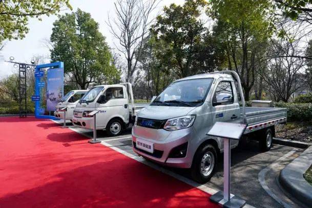 持续上"新" 江淮1卡全面"碳"寻高质量发展_搜狐汽车_搜狐网