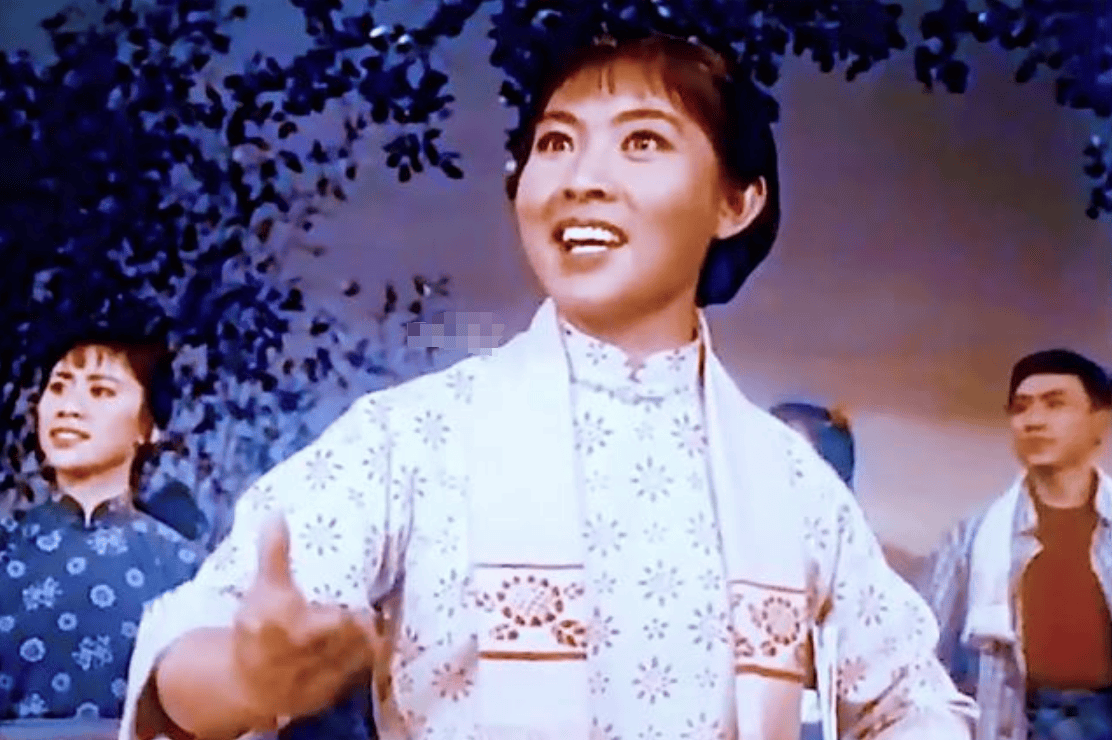 李炳淑:70年代红极一时,丈夫离世20年,她现在的生活状况如何?