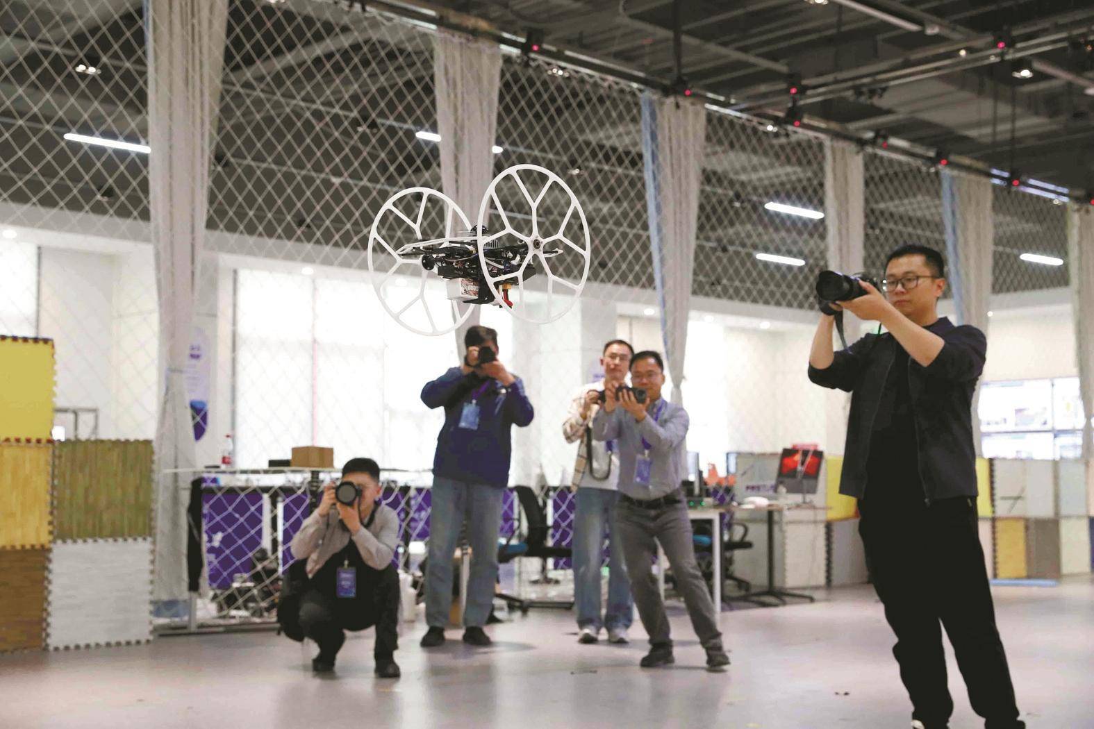 "新"潮澎湃南太湖 长三角40多家主流媒体光影聚焦新区蝶变