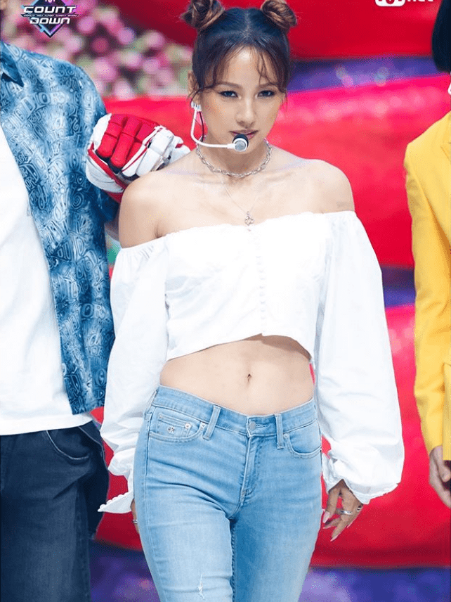 冻龄女神李孝利的7大减肥保养秘诀!_技巧_瑜伽_蛋白质