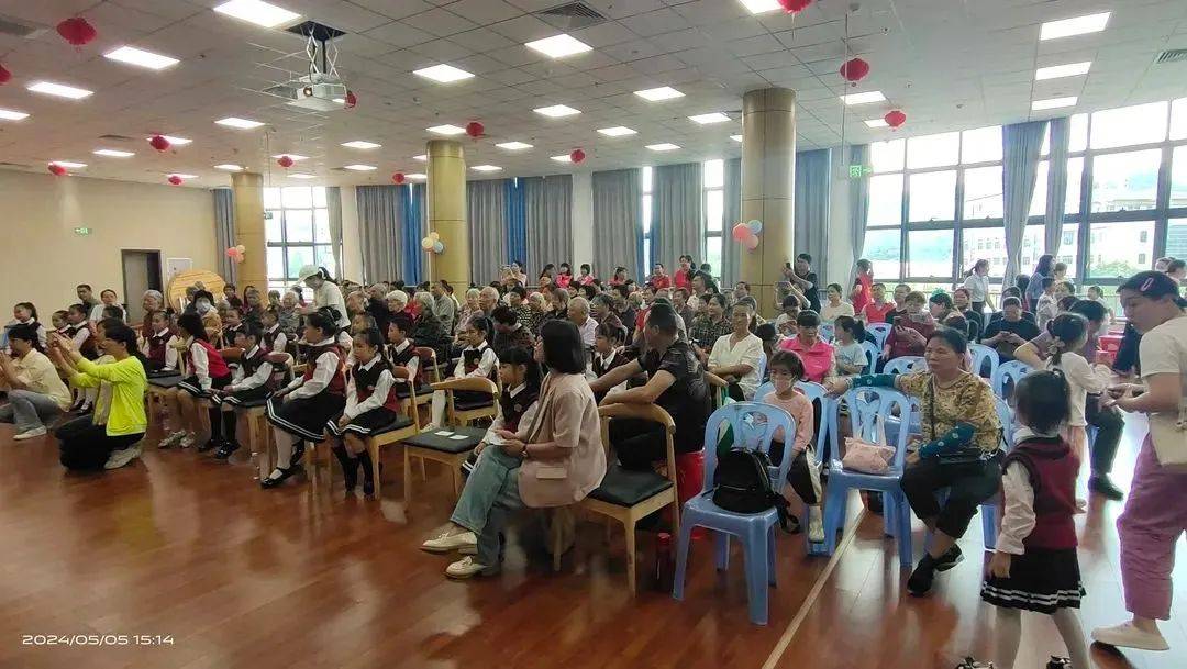 2024年"大爱龙岩·福满漳平"系列活动——"和谐友爱 巾帼敬老"慰问