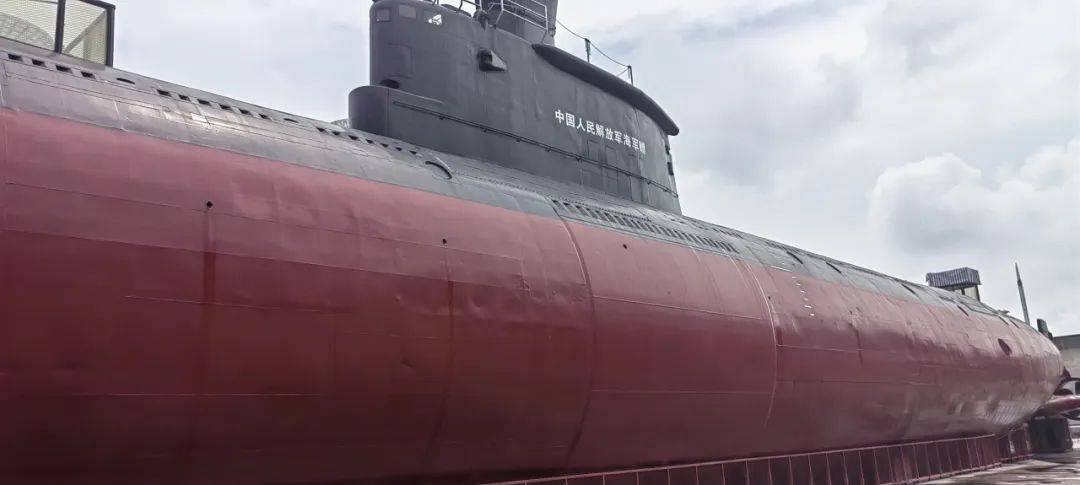 玉二|【居民投稿】一次不寻常的体验——参观"上海潜艇展"