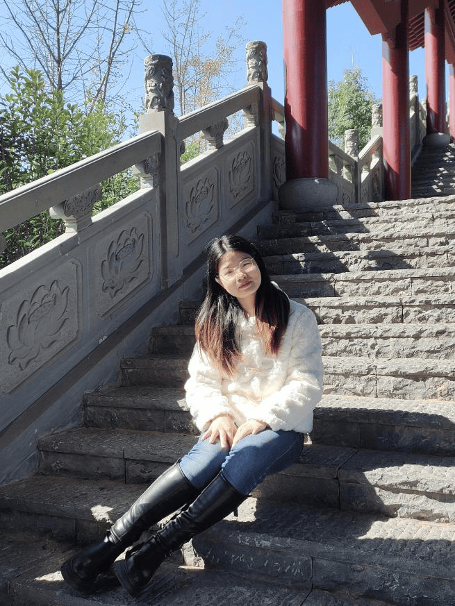 信丰中学2024年"优秀青年教师"风采展示