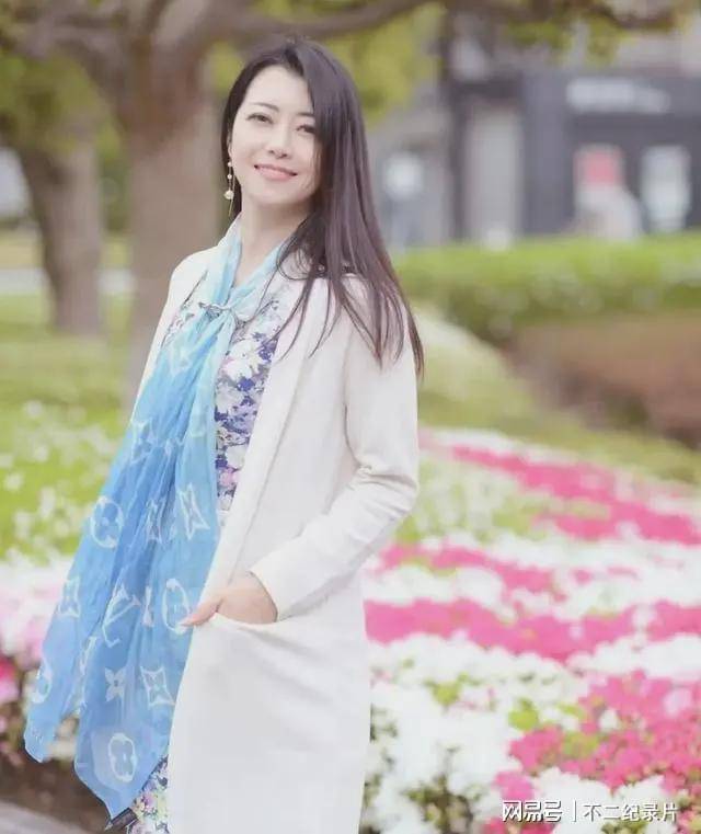 岛国片中的成熟知性人妻，王者级别的阿姨，北条麻妃