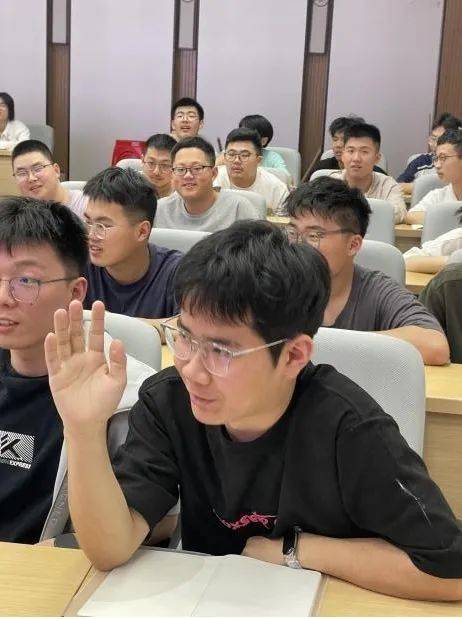 夏至未至,梦想将至 ——新高考背景下高考日语教学与备考主题讲座