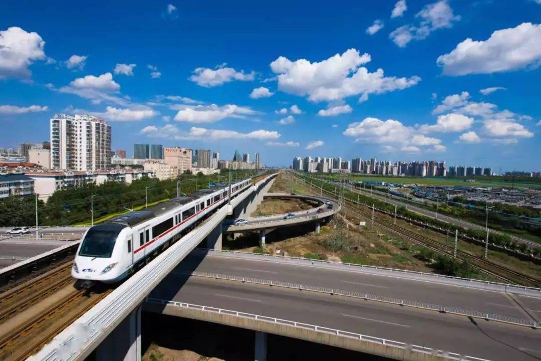 天津地铁9号线十一经路站出入口调整此外5月12日起开往天津站方向的