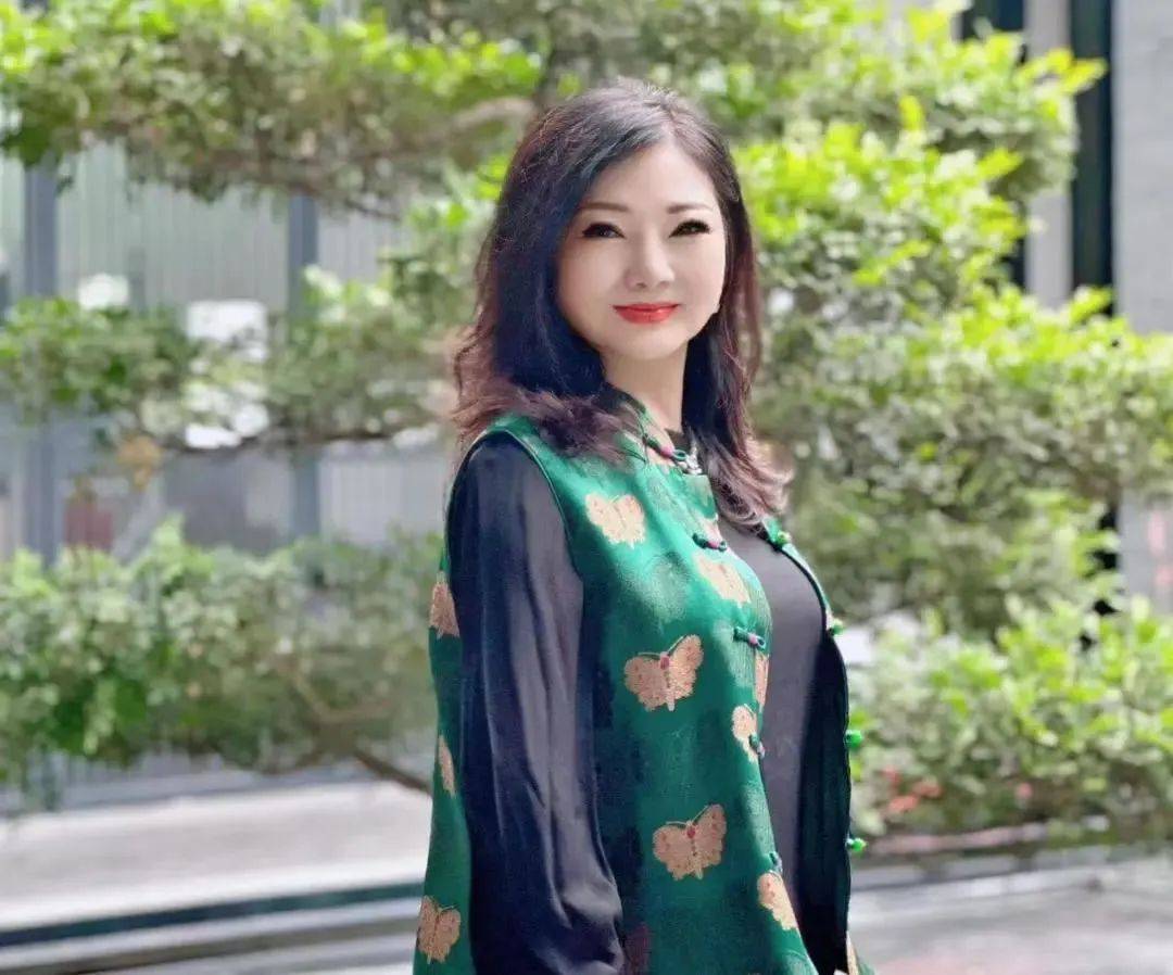 岁月不败美人,那是妈妈的青葱时代!