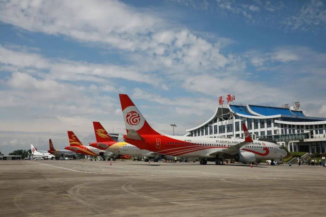 荆州一地公开招聘社区工作者!/ 省教育考试院最新公告