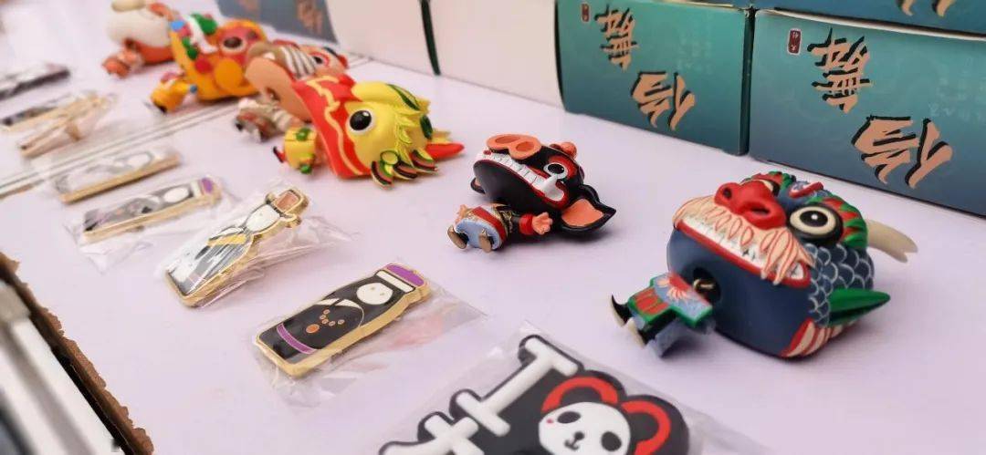 了不起的阿坝非遗|九寨沟县非遗文创产品在"了不起的阿坝非遗"交流