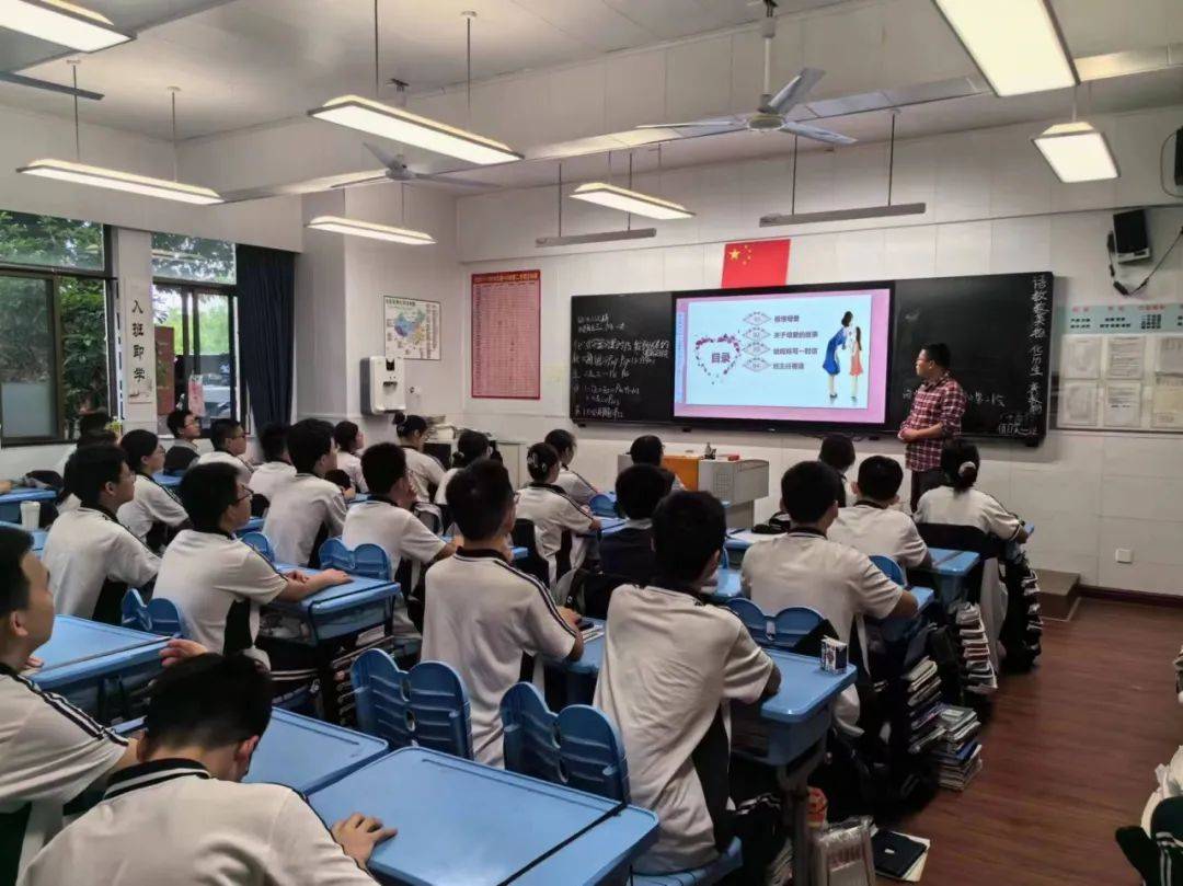 时光献礼 为爱告白——马鞍山中加双语学校母亲节主题活动