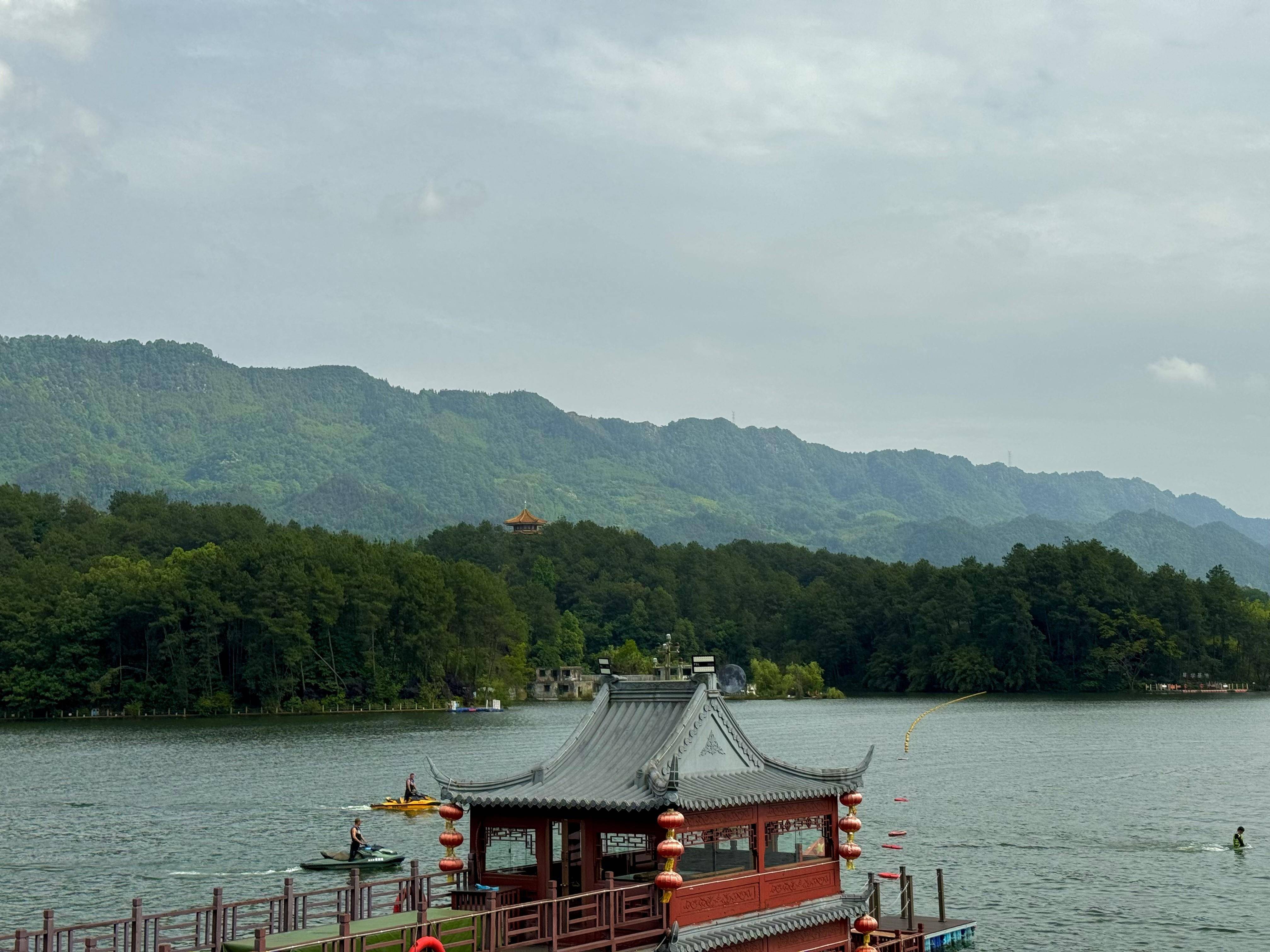 巴岳山景点顺序图片