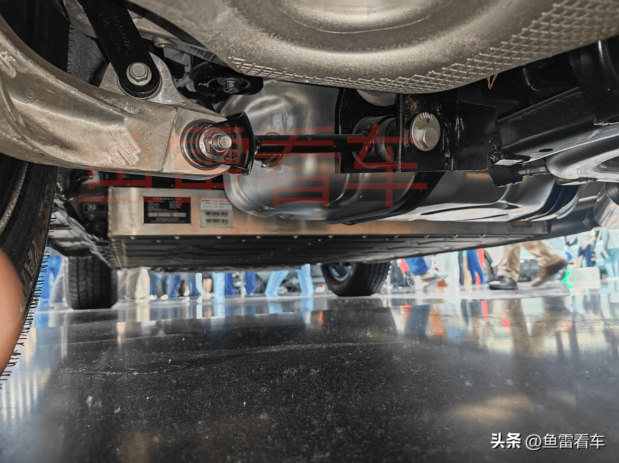 车谍照是车展之前拍摄到的,其实还有一个希望就是能在车展上看到实物