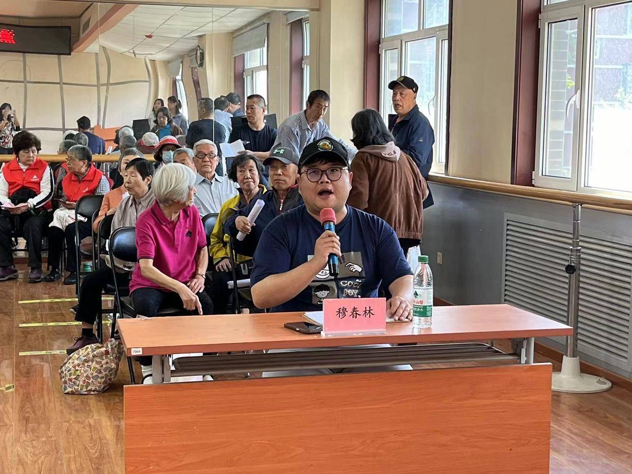 涌溪社区举办"红歌飘扬五月天"歌咏比赛