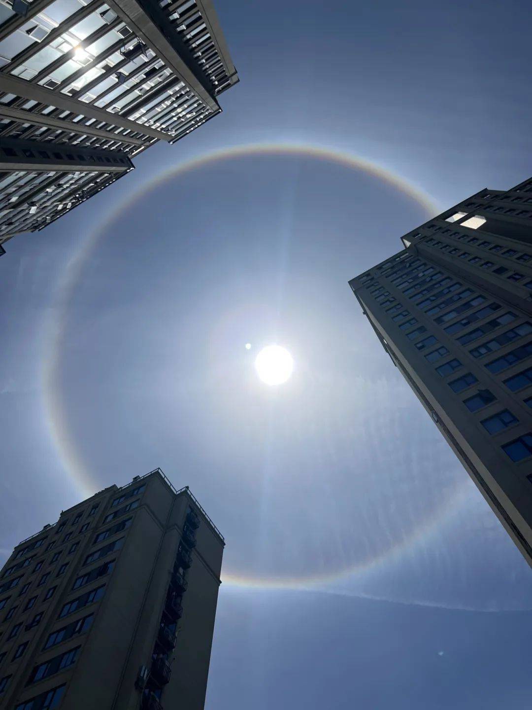 乐清天空惊现神奇一幕!有图有真相!