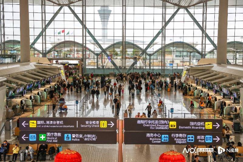 南都记者邹卫 摄粤港澳大湾区机场群再添新力量区域发展迎新机遇"双