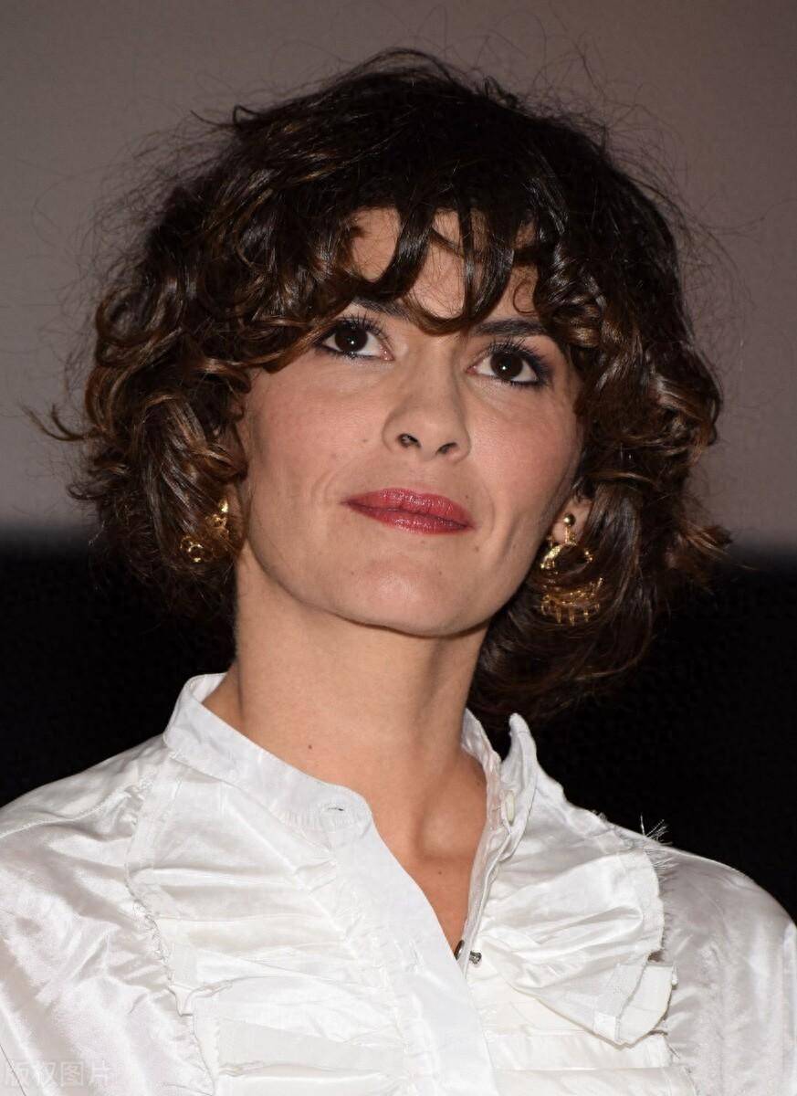 奥黛丽·塔图这身材,这才是尤物啊!