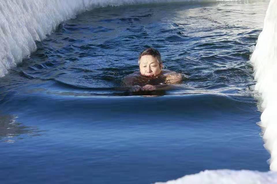 希德夫,你是记者的榜样