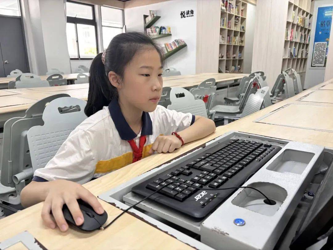 大悦小学在2024年汕头市中小学科技劳动教育暨学生信息素养提升实践