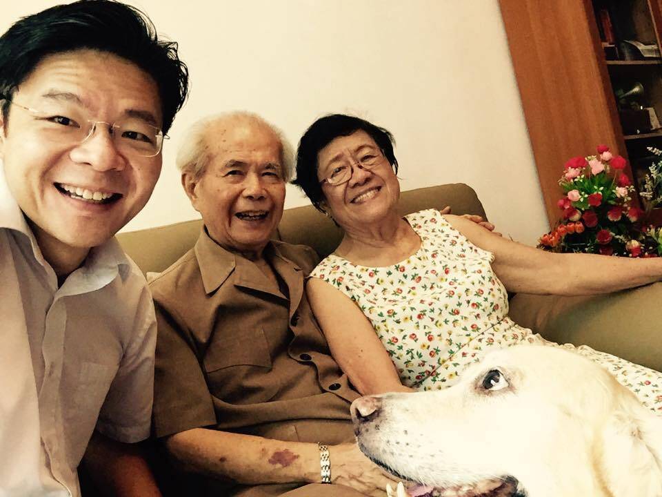 新加坡新总理爱玩音乐,正努力掌握普通话与马来语