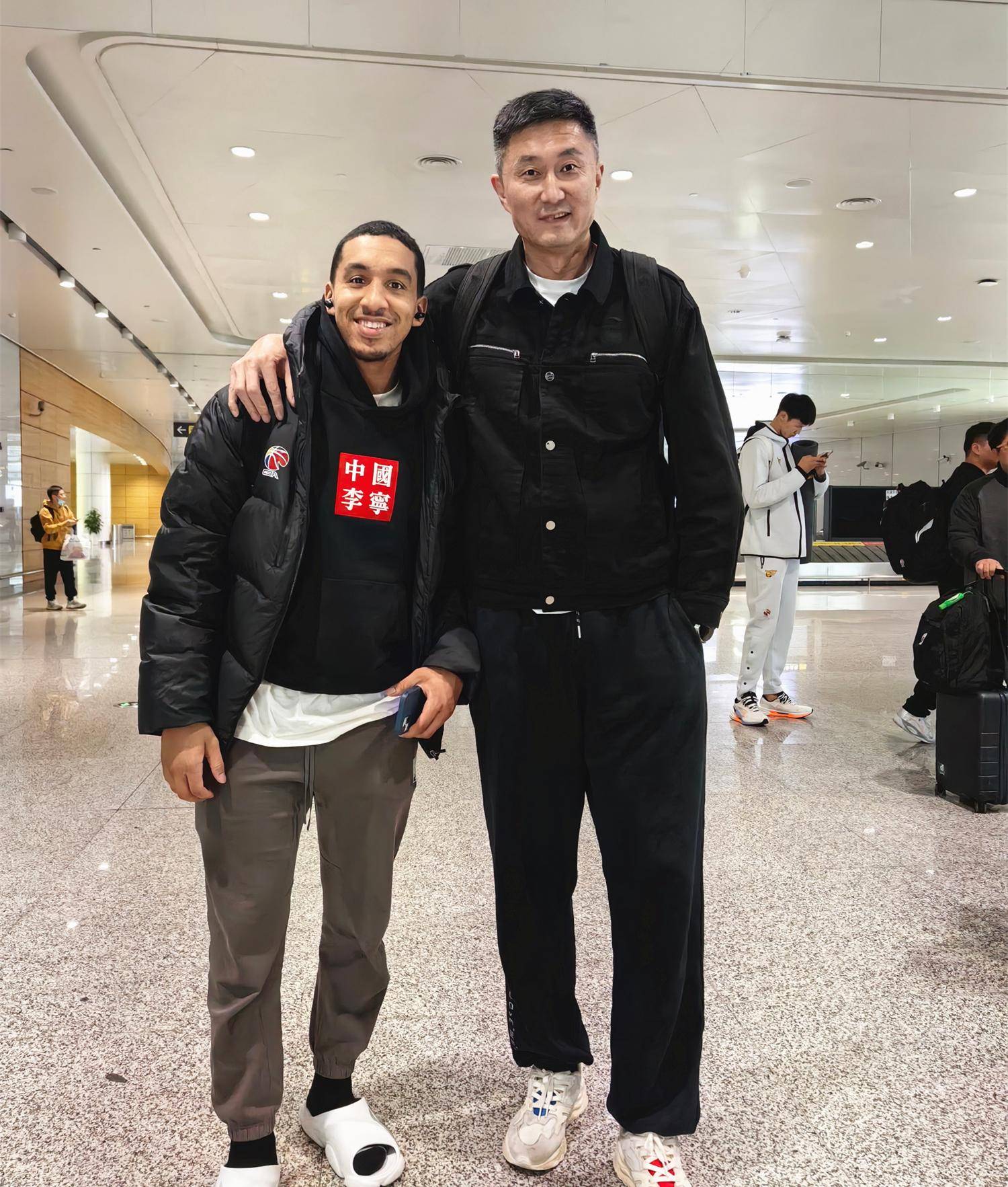 广东宏远老板儿子训话朱芳雨!最强外援已正式离队,周琦续约成疑