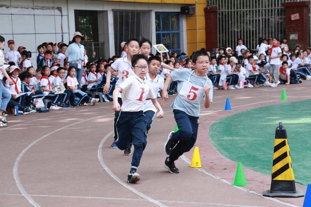 挥洒少年汗水 拓下青春印记——西安交通大学附属小学2024年春季田径