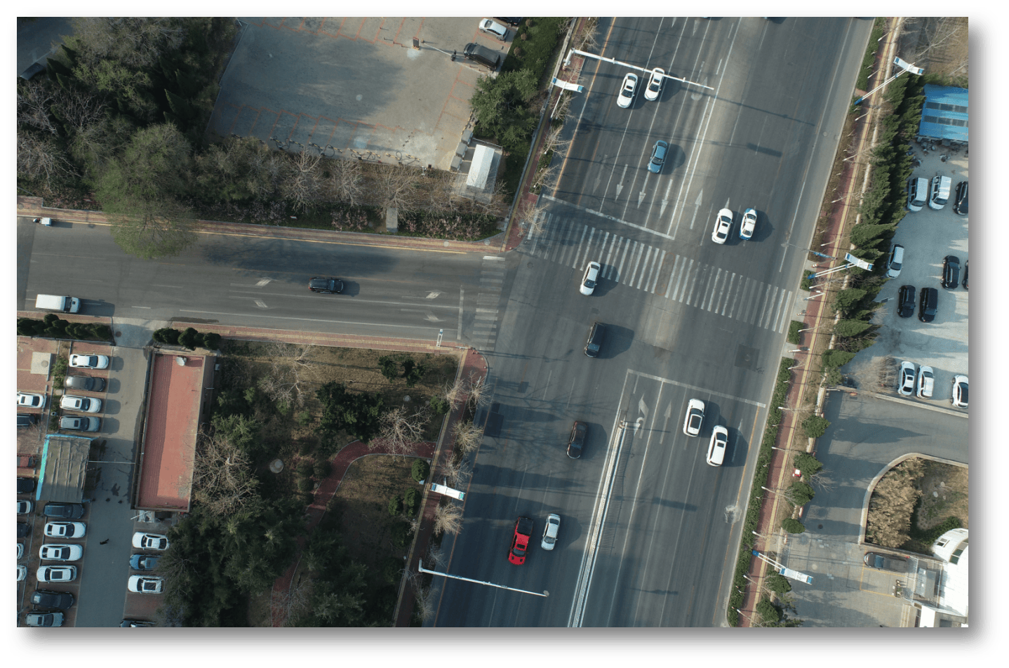 杏林路路口渠化改造开工 来往观海路更加方便安全