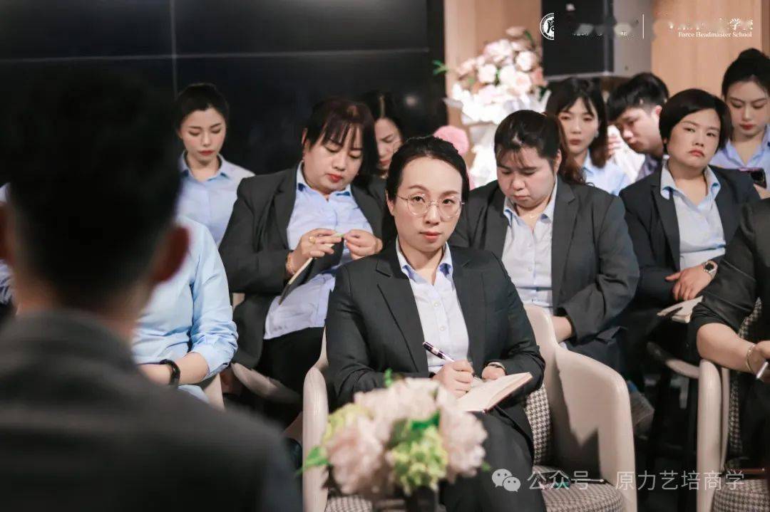 留不住的人才,就像一盘散沙[琴行员工积分制度免费领]