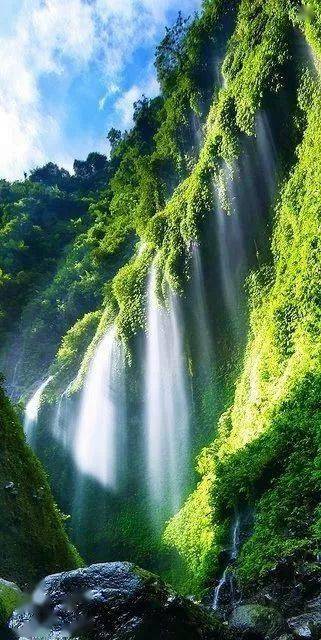 最美山水瀑布图片图片