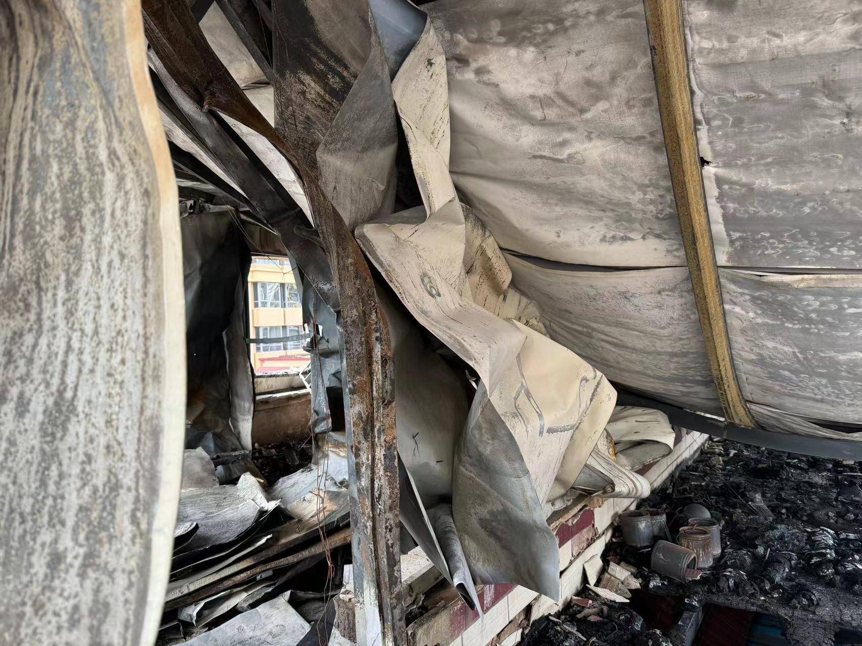 昆明一自建房起火 67消防提醒:发现火情,要第一时间报警_救援_火灾