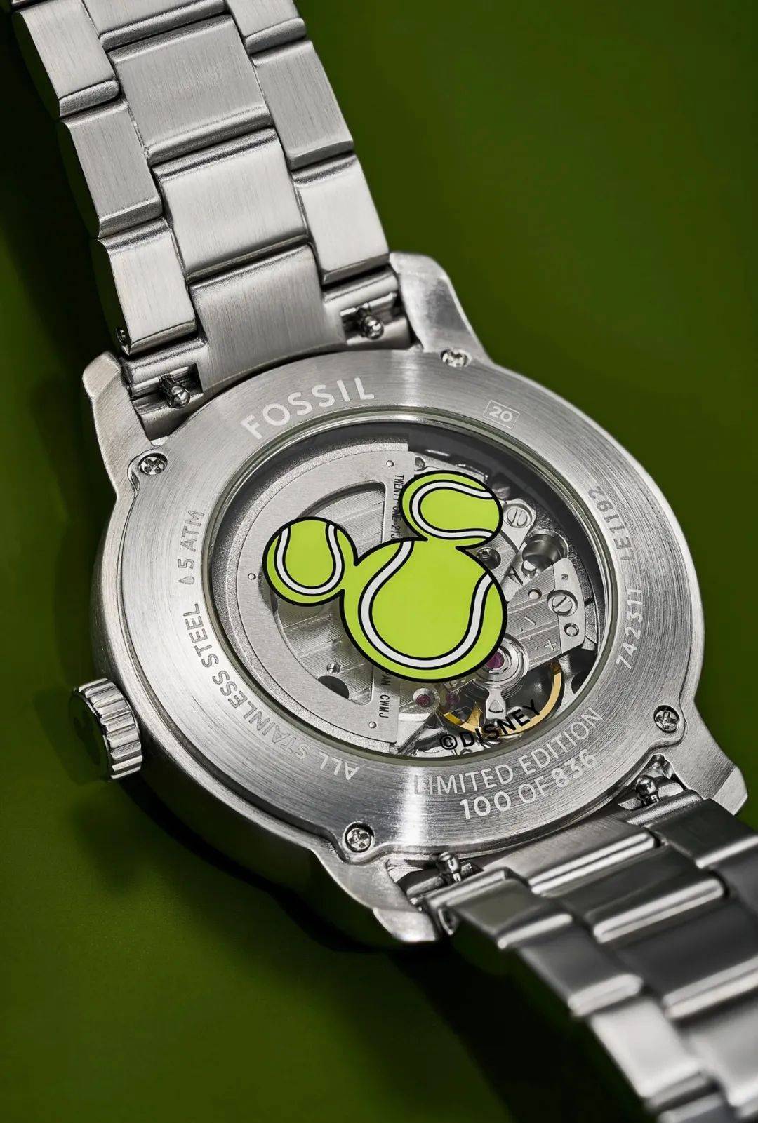 fossil x disney和 omega x snoopy 你会选…|55garden分享」_手表