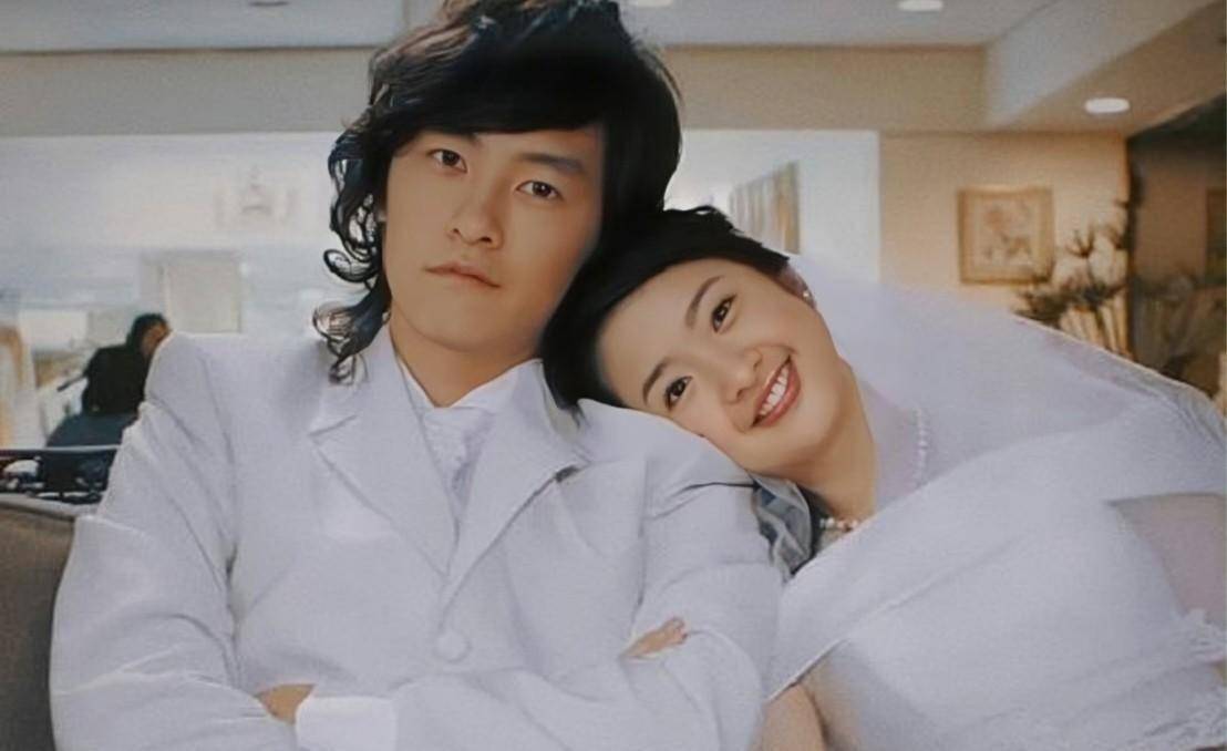 好甜!陈紫函戴向宇庆祝结婚8周年,再现《恶作剧之吻》高光桥段