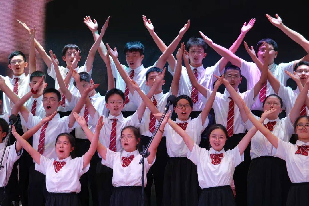 把青春唱给你听 ———重庆市第二十九中学校高2023级江畔歌诵节