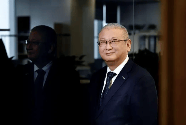 陕西首富,一个千亿光伏帝国_李振国_隆基_钟宝申