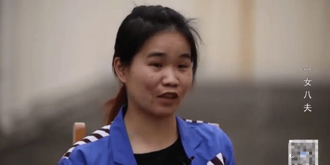 广西26岁女孩结婚8次,颜值照曝光,网友感慨不已.