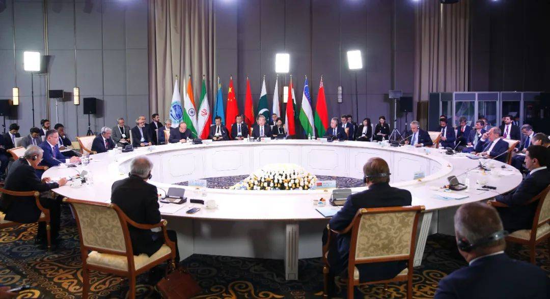 王毅出席上海合作组织成员国外长理事会会议