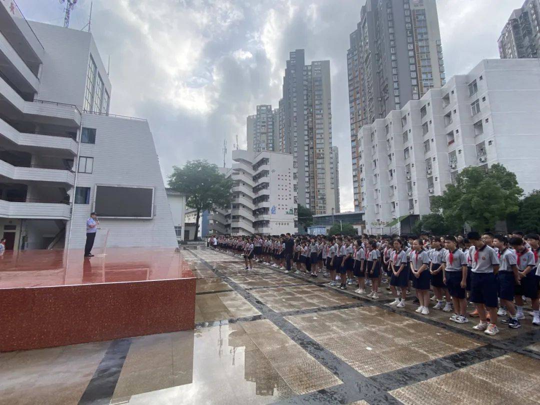 惠州龙城中学图片
