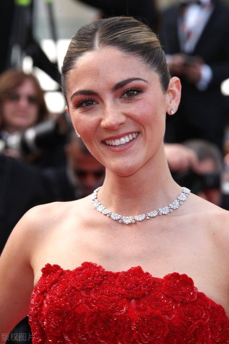 伊莎贝拉·弗尔曼这身材,这才是尤物啊!