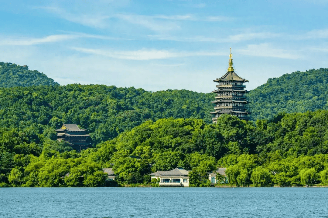 中国6个最美人间仙境,去过一个就是人间值得,去过三个了不起!_草原_世界_明珠