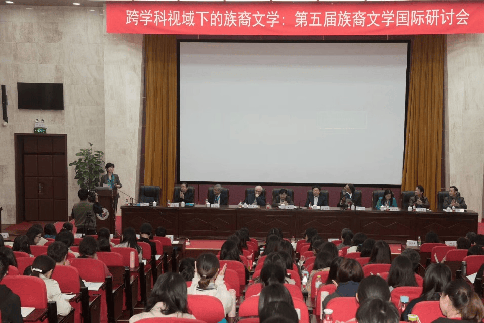 院系巡礼 | 铸外语文化底蕴,育国际视野人才——外国语学院