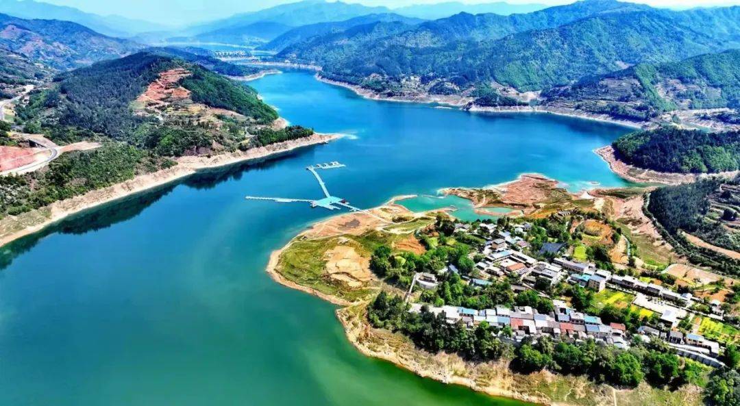 随波而行,沿嘉陵江游广元!