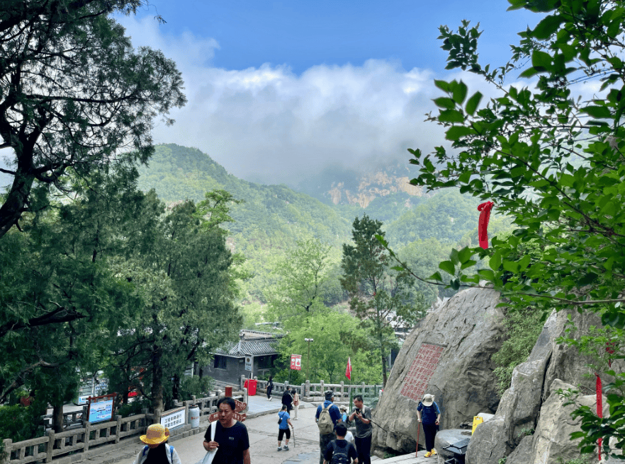 泰山天门关图片